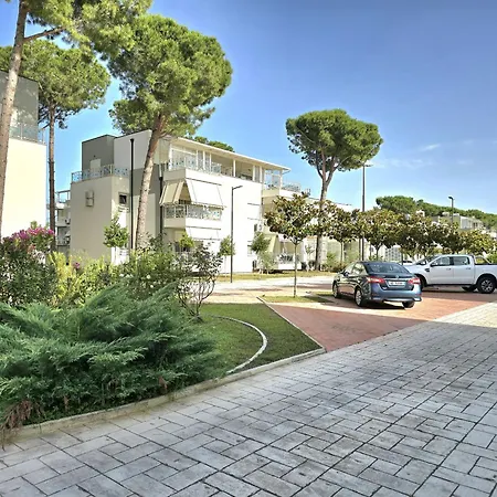 Sunny - 179 Durres