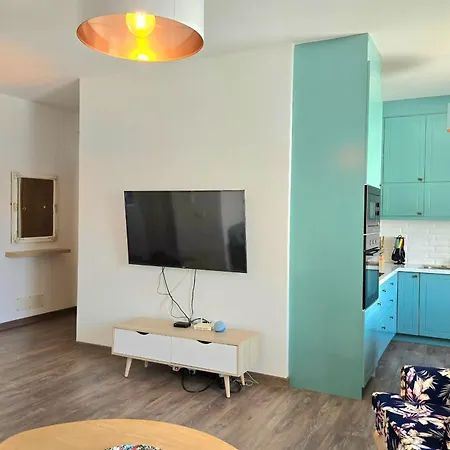 Sunny - 179 Apartment *